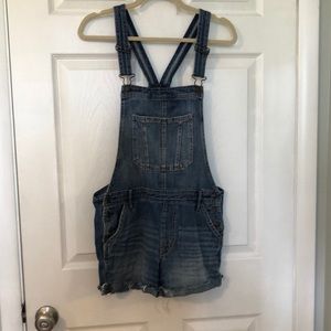 Abercrombie short overalls